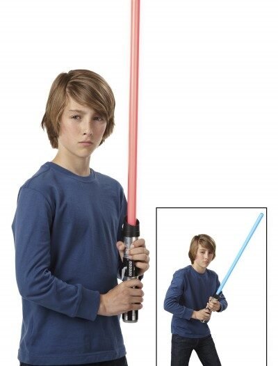 halloween_costumes__anakin-to-vader-color-changing-lightsaber-400x526-9706920