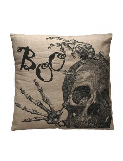 halloween_costumes__boo-skeleton-pillow-400x526-7387781